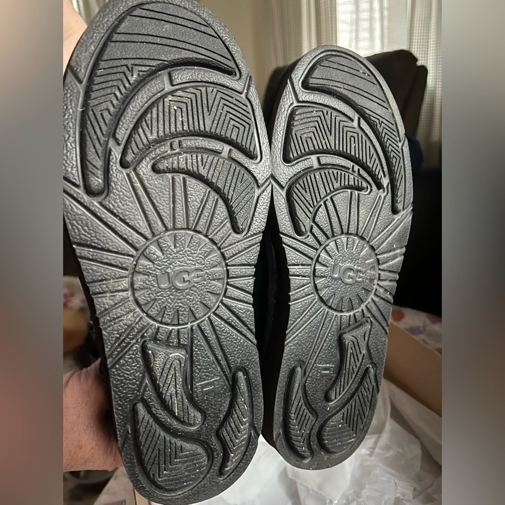 ORIGINAL RENLEY UGGS - Picture 2 of 5
